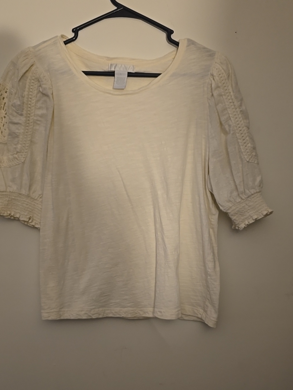 Design History Cream Puff Sleeve Knit Top